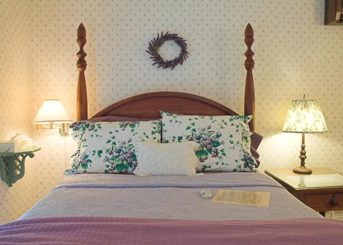 White Lace Inn