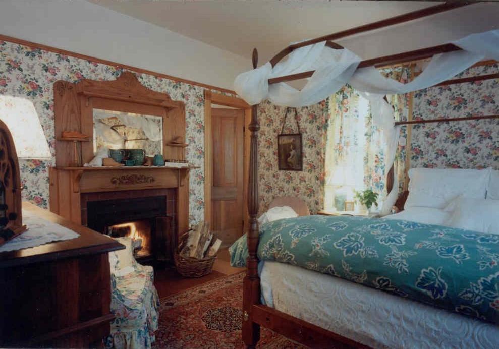 Inn White Lace 3*